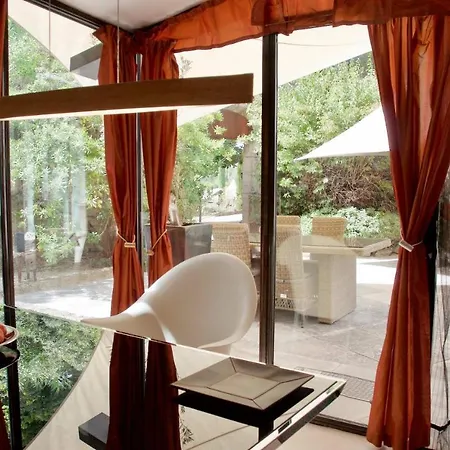 Lasuite Domaine Bertuli, Heated Pool, Aircon *