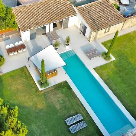 Holiday home Lasuite Domaine Bertuli, Heated Pool, Aircon