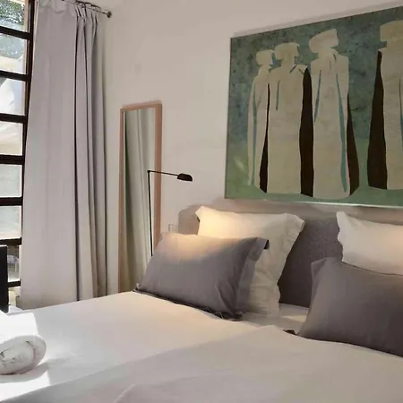 Lasuite Domaine Bertuli, Heated Pool, Aircon Holiday home *